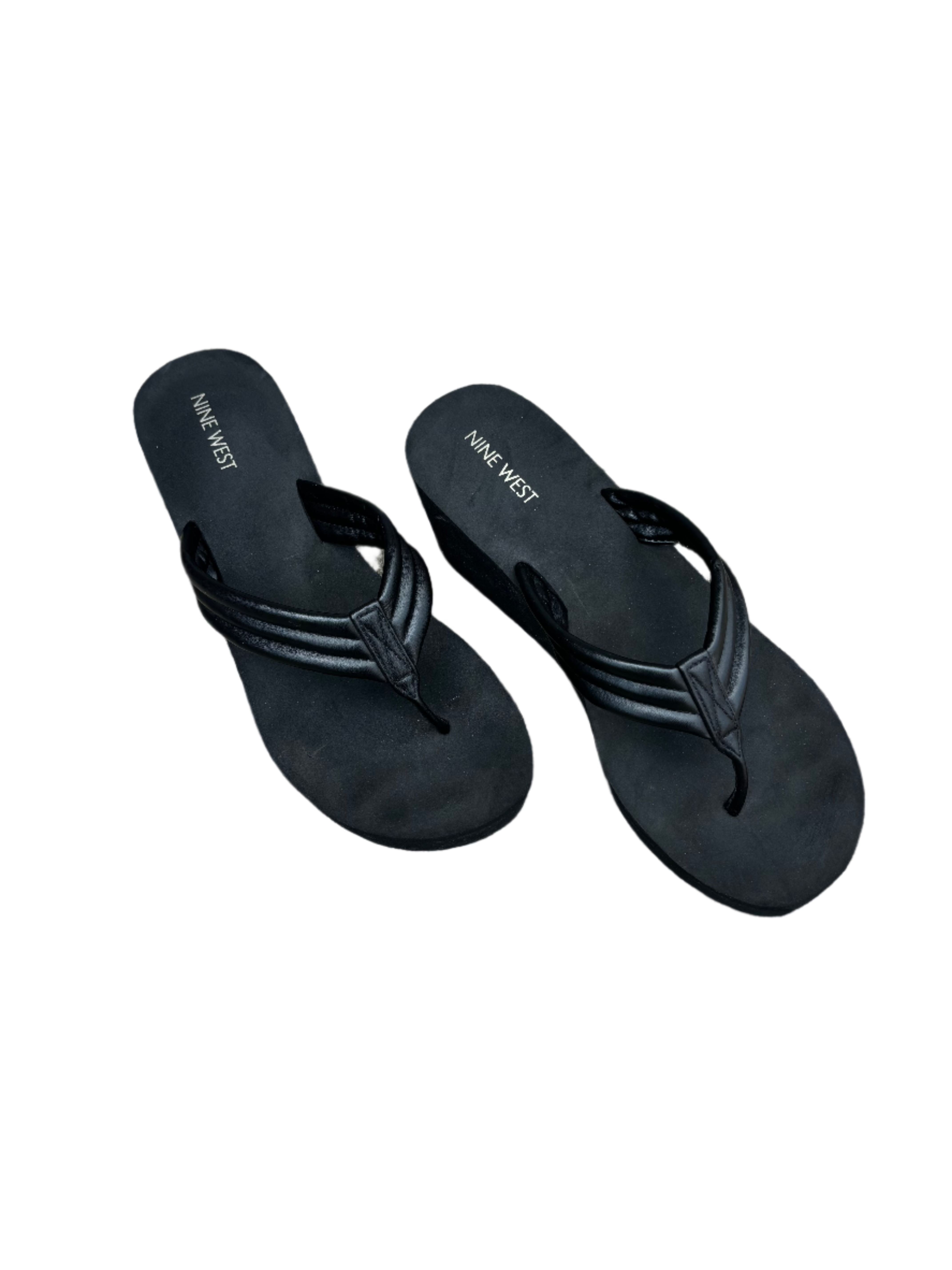 black Nine West platform flip flops, 10