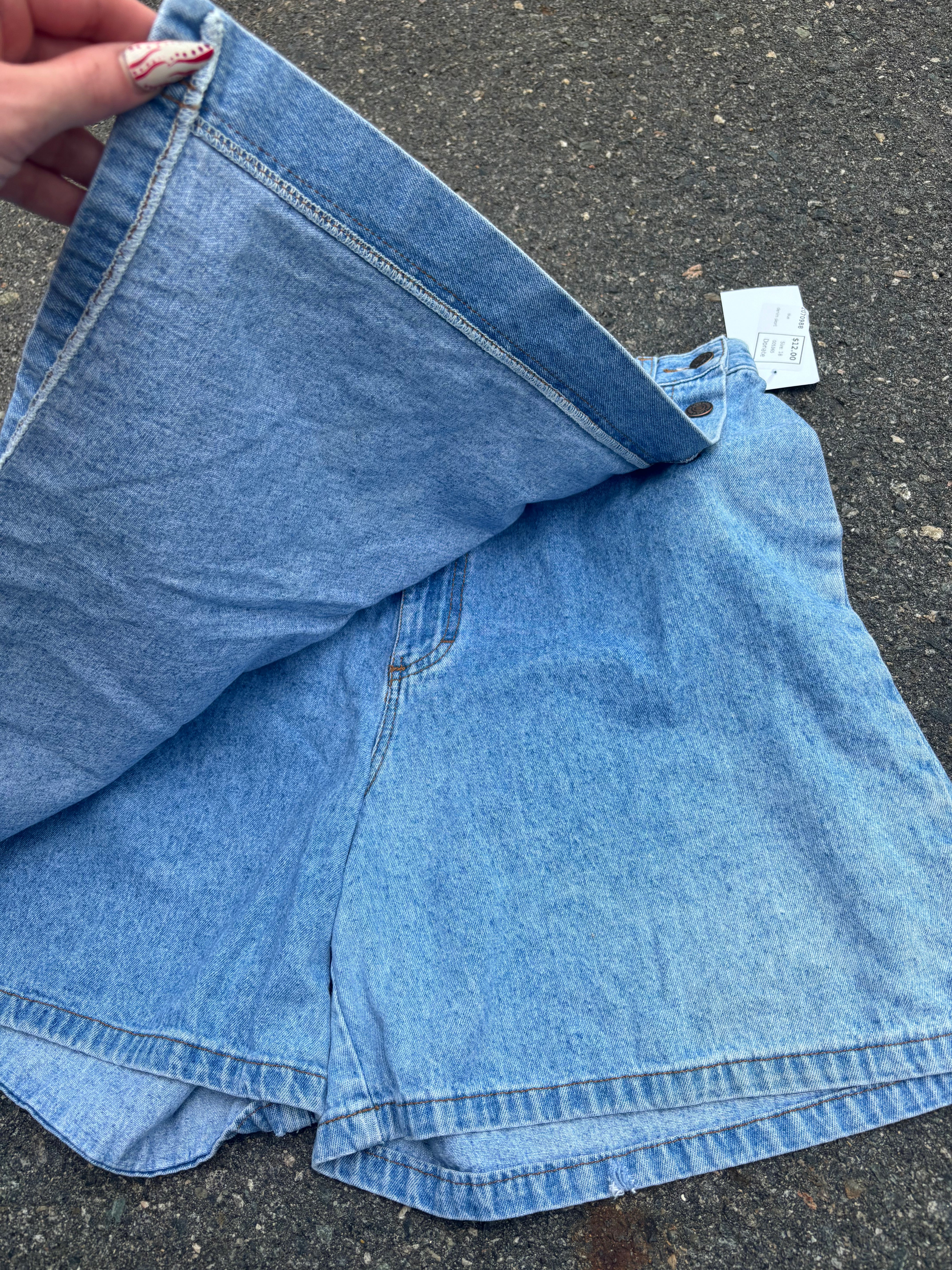 blue  denim skort, 18