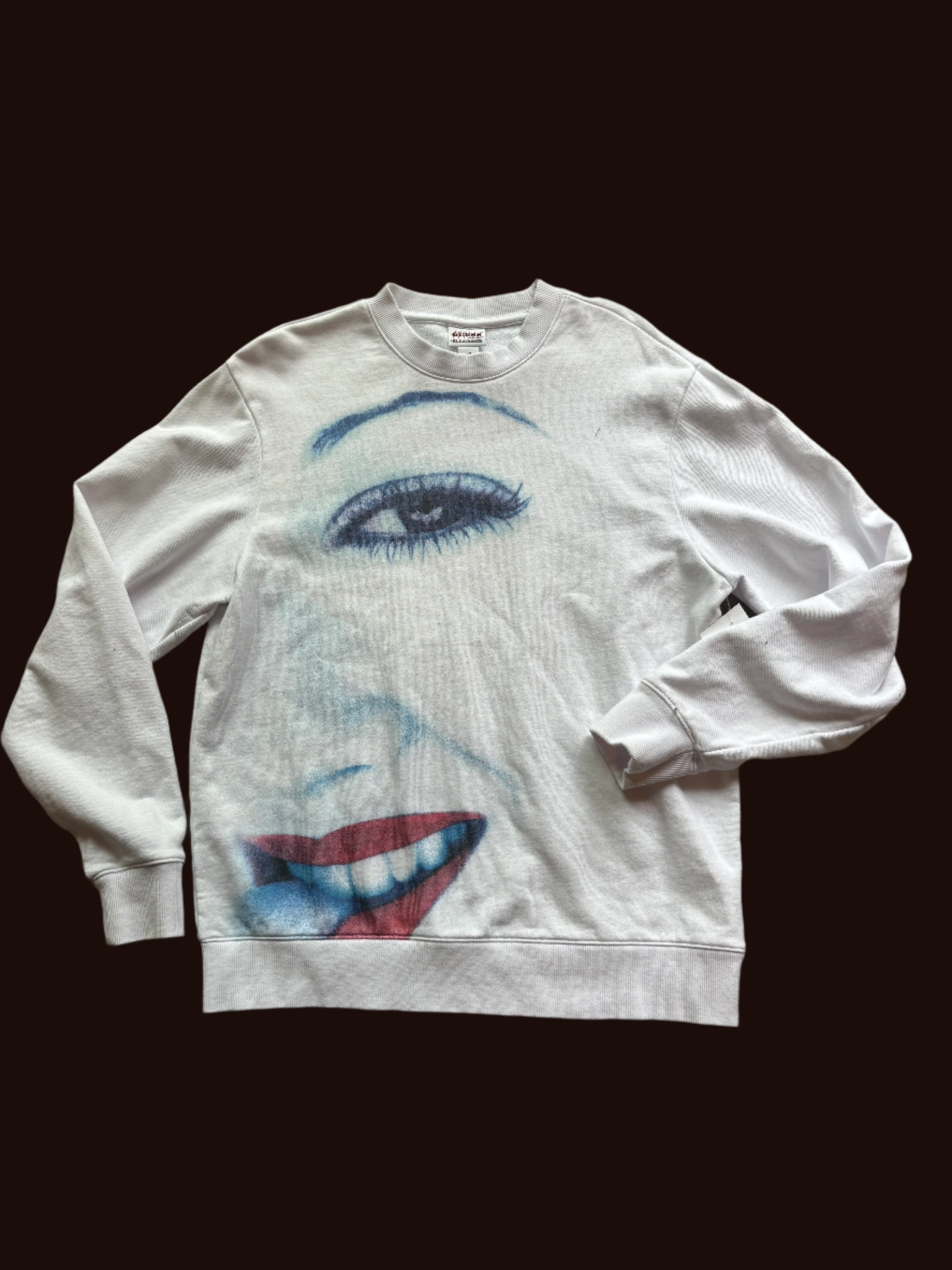 White Guess Face crew, S