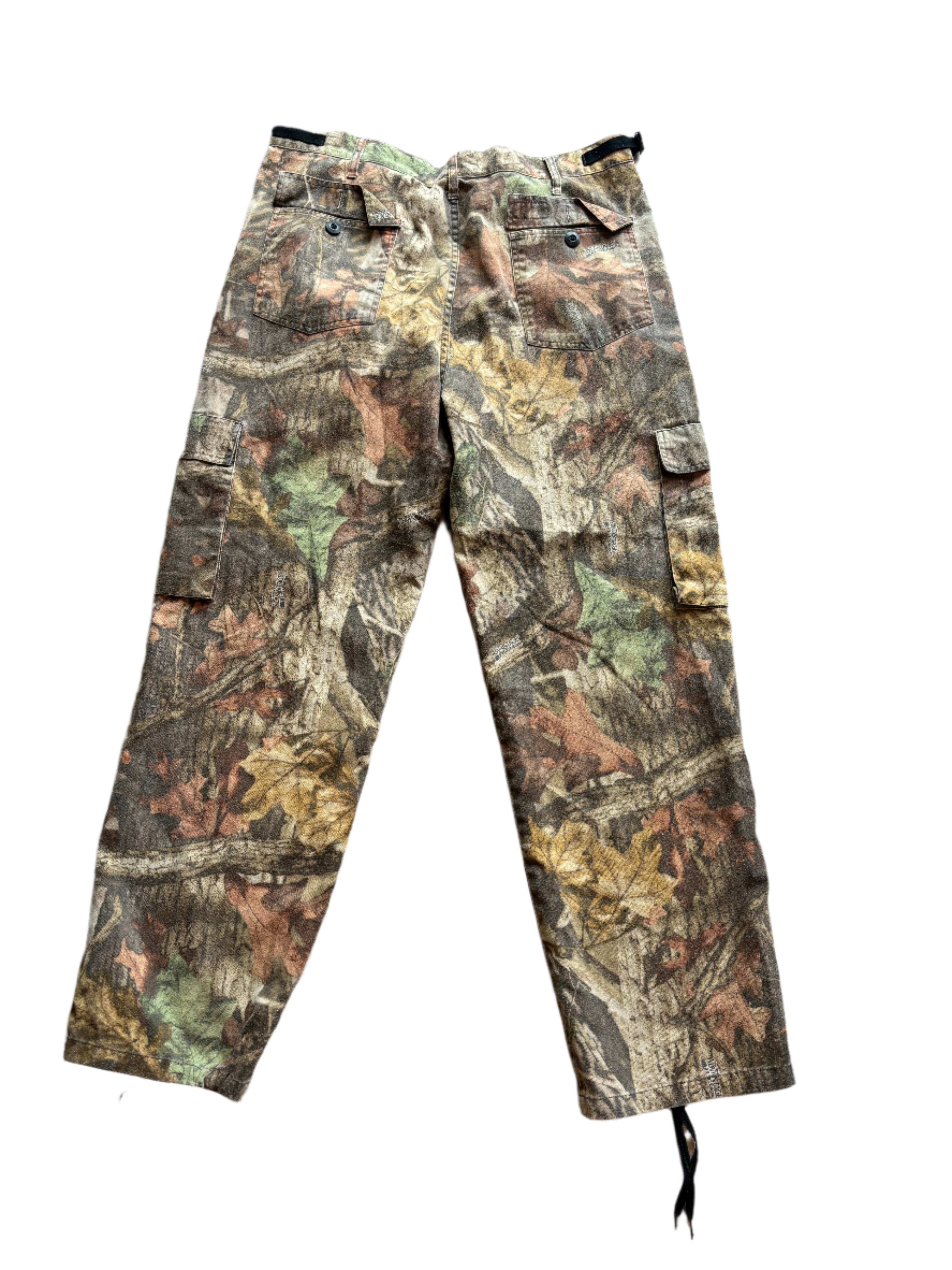 green  camo pants, L