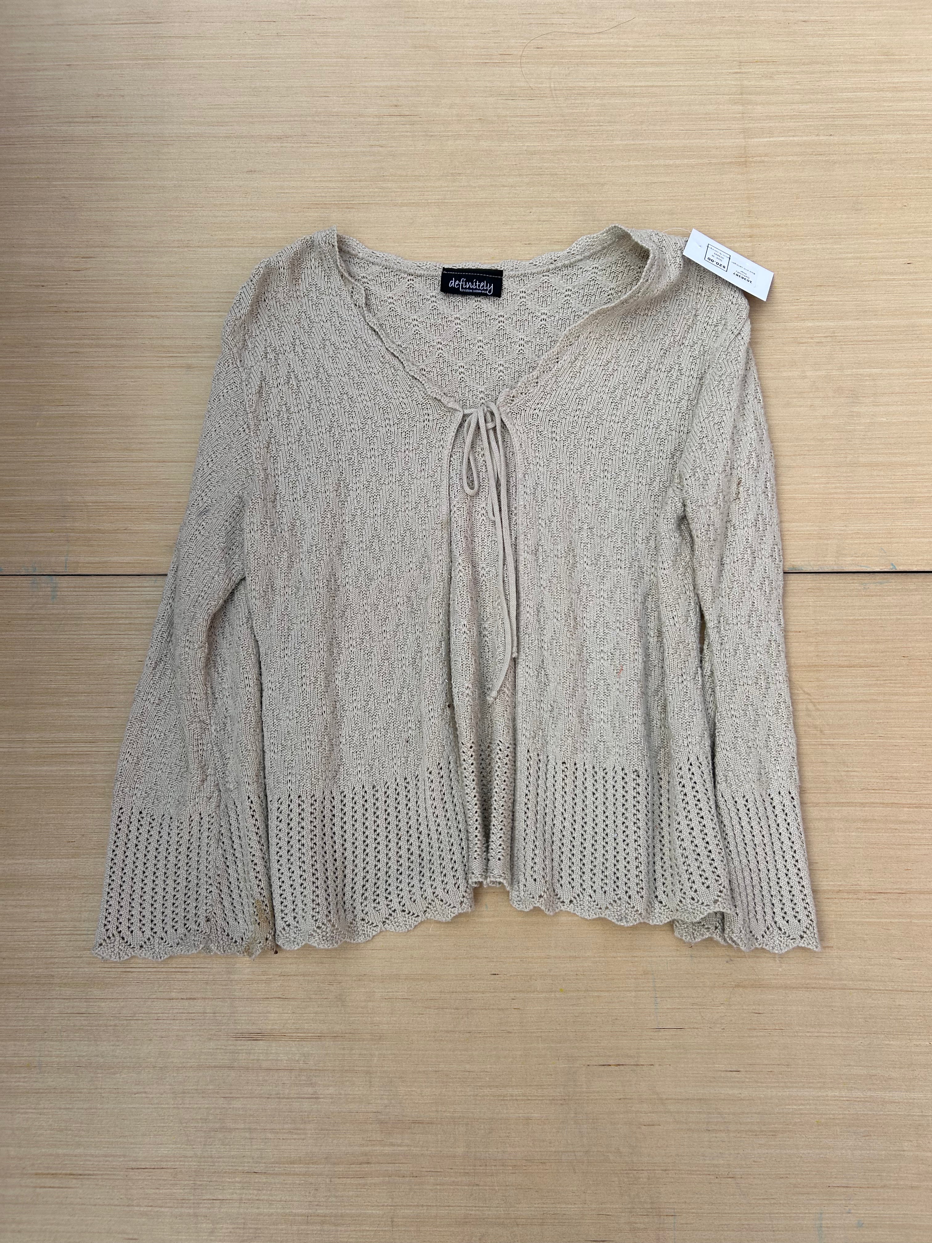 Beige Definitely Bow knit cardigan, M