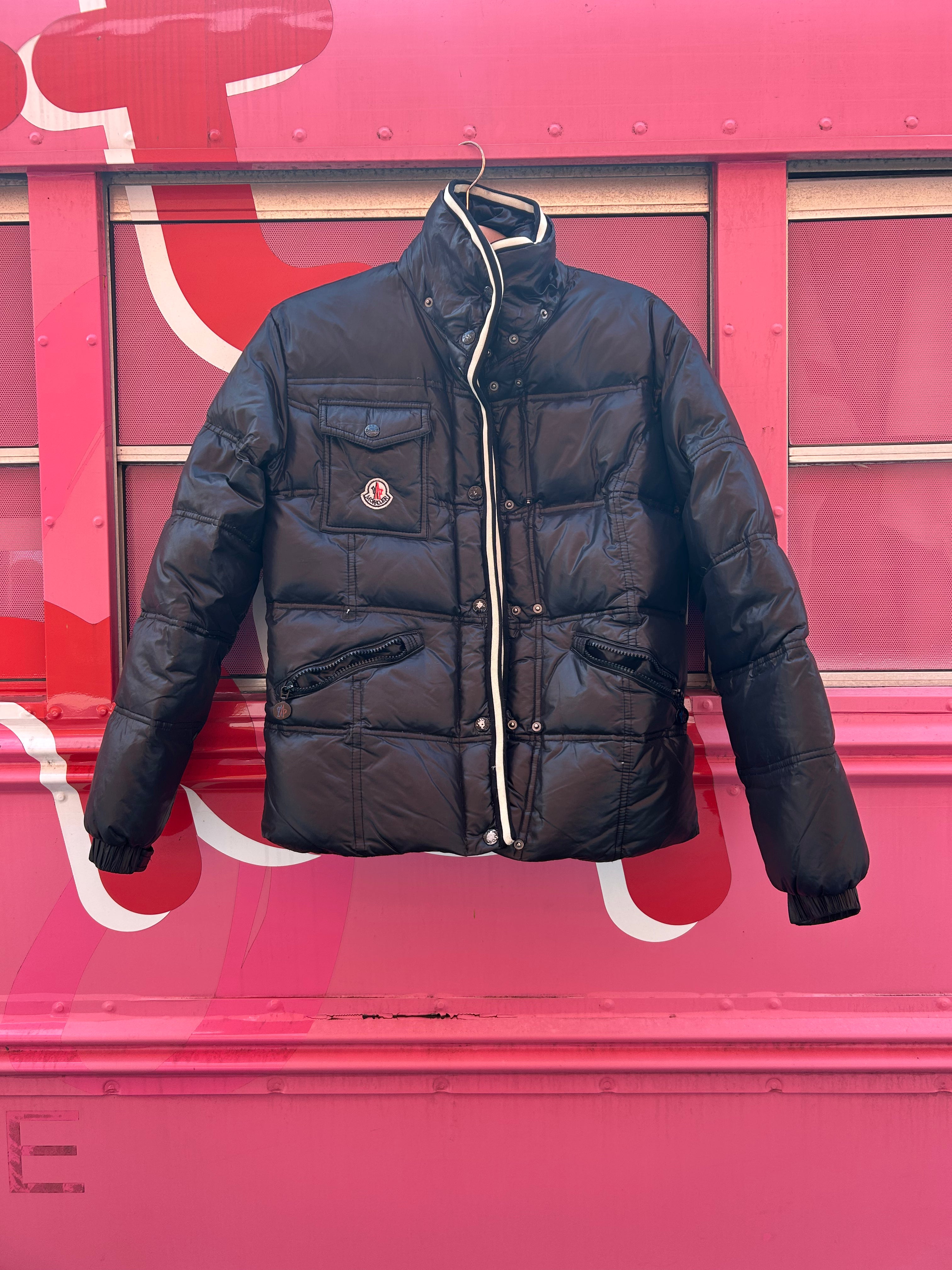 black moncler puffer ski coat, 2