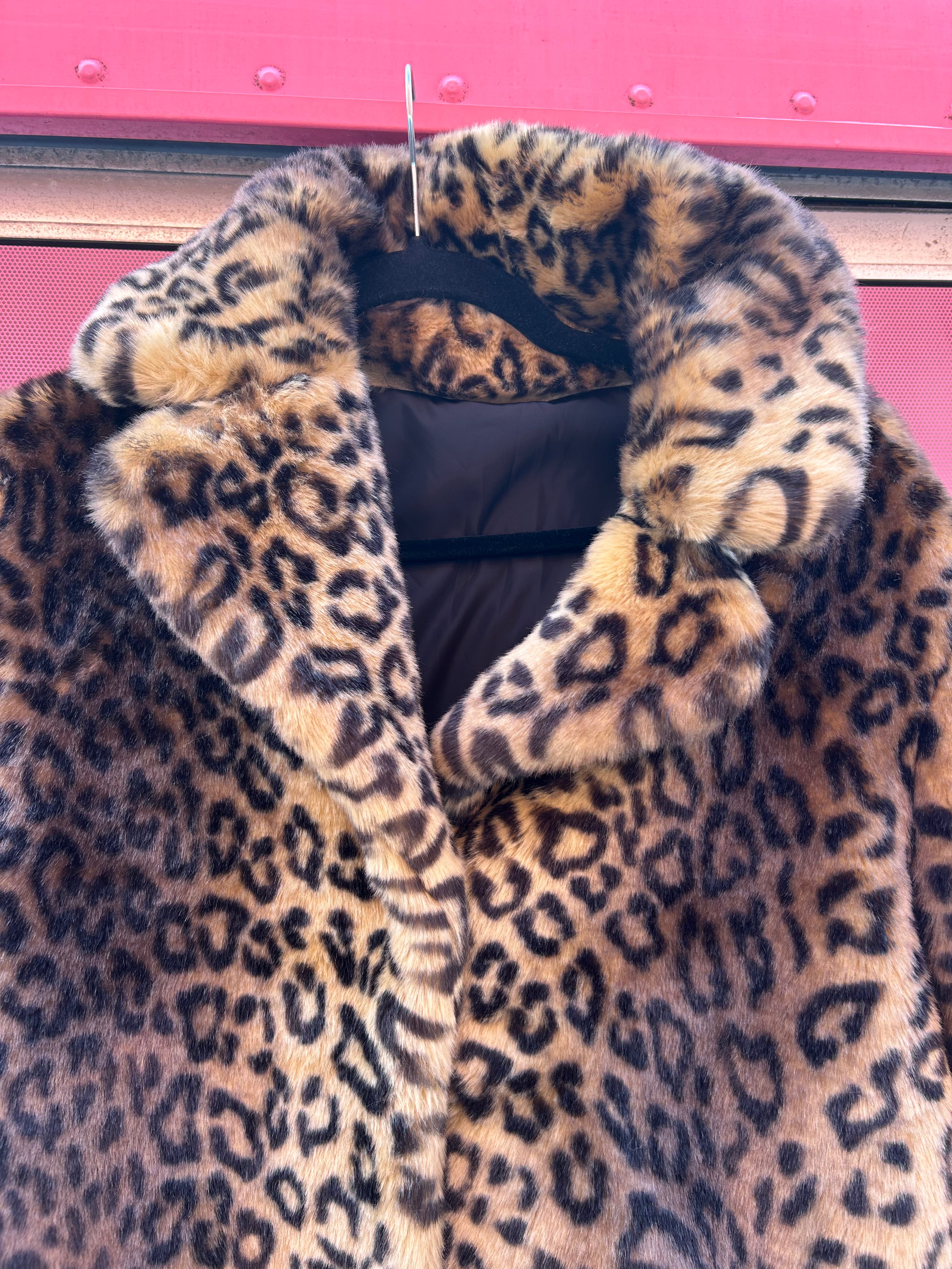 brown  faux fur cheetah jacket, L