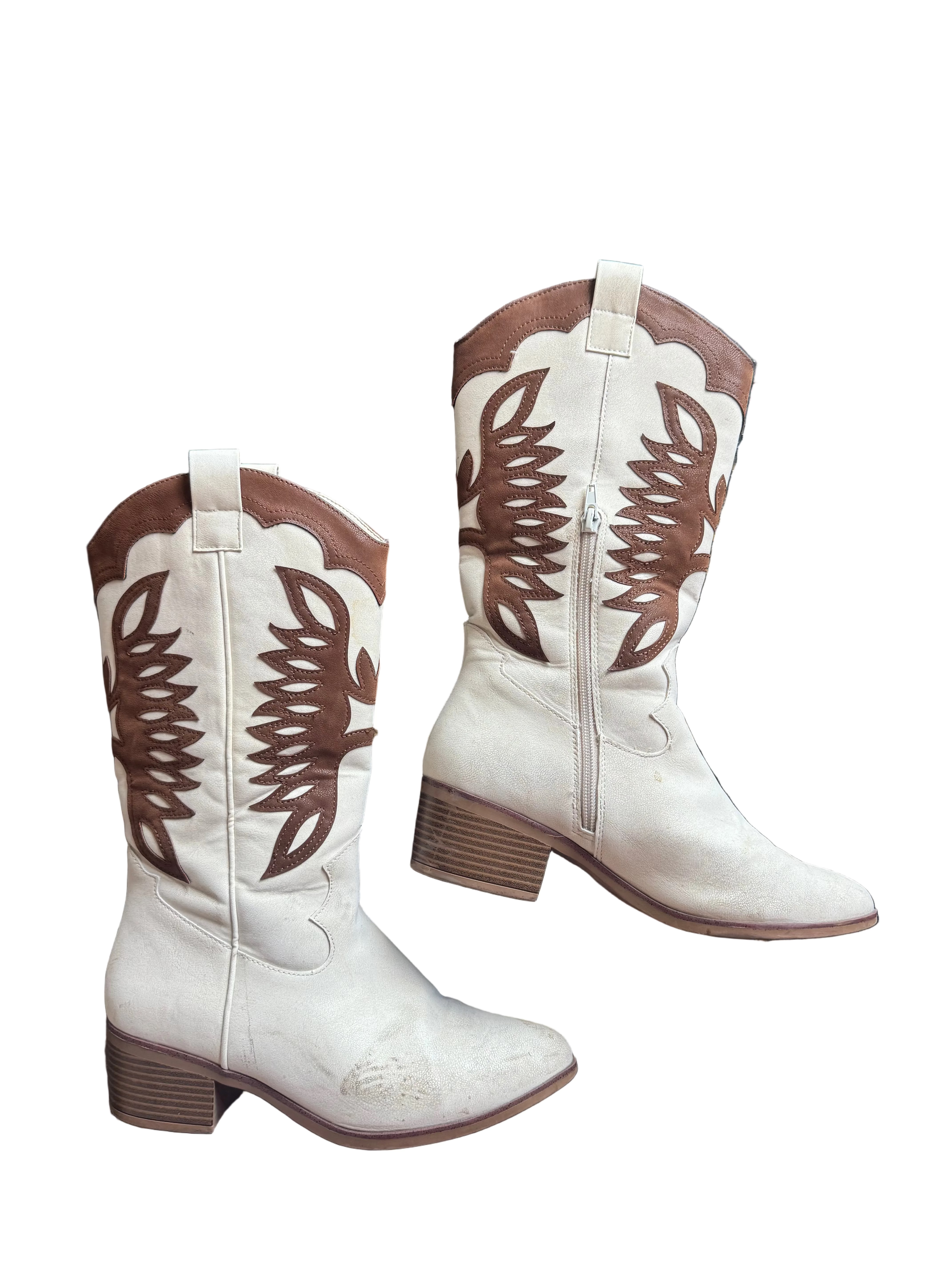 white tan everlie pattern cowboy boots, 8
