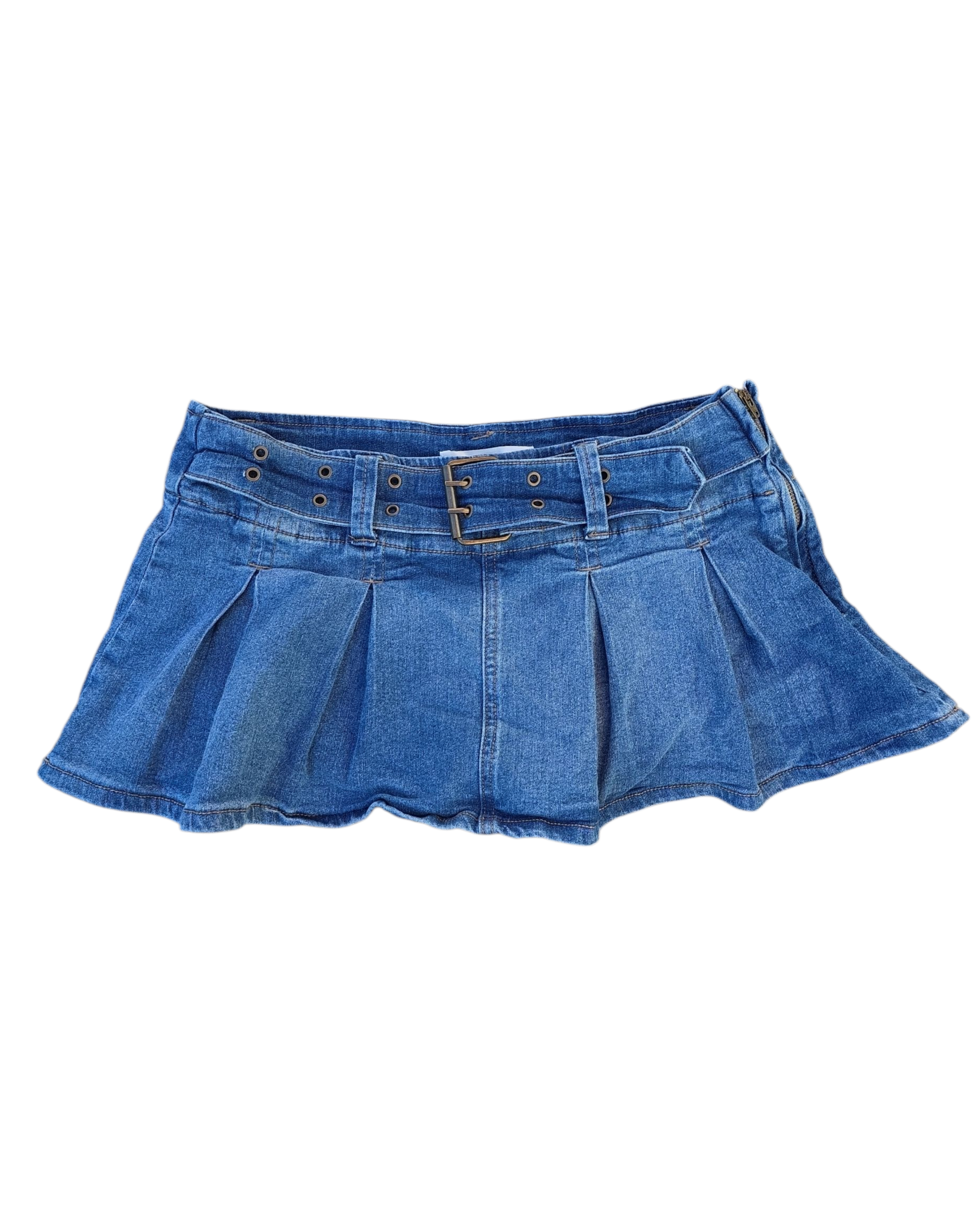 blue almost famous pleated denim skort, M