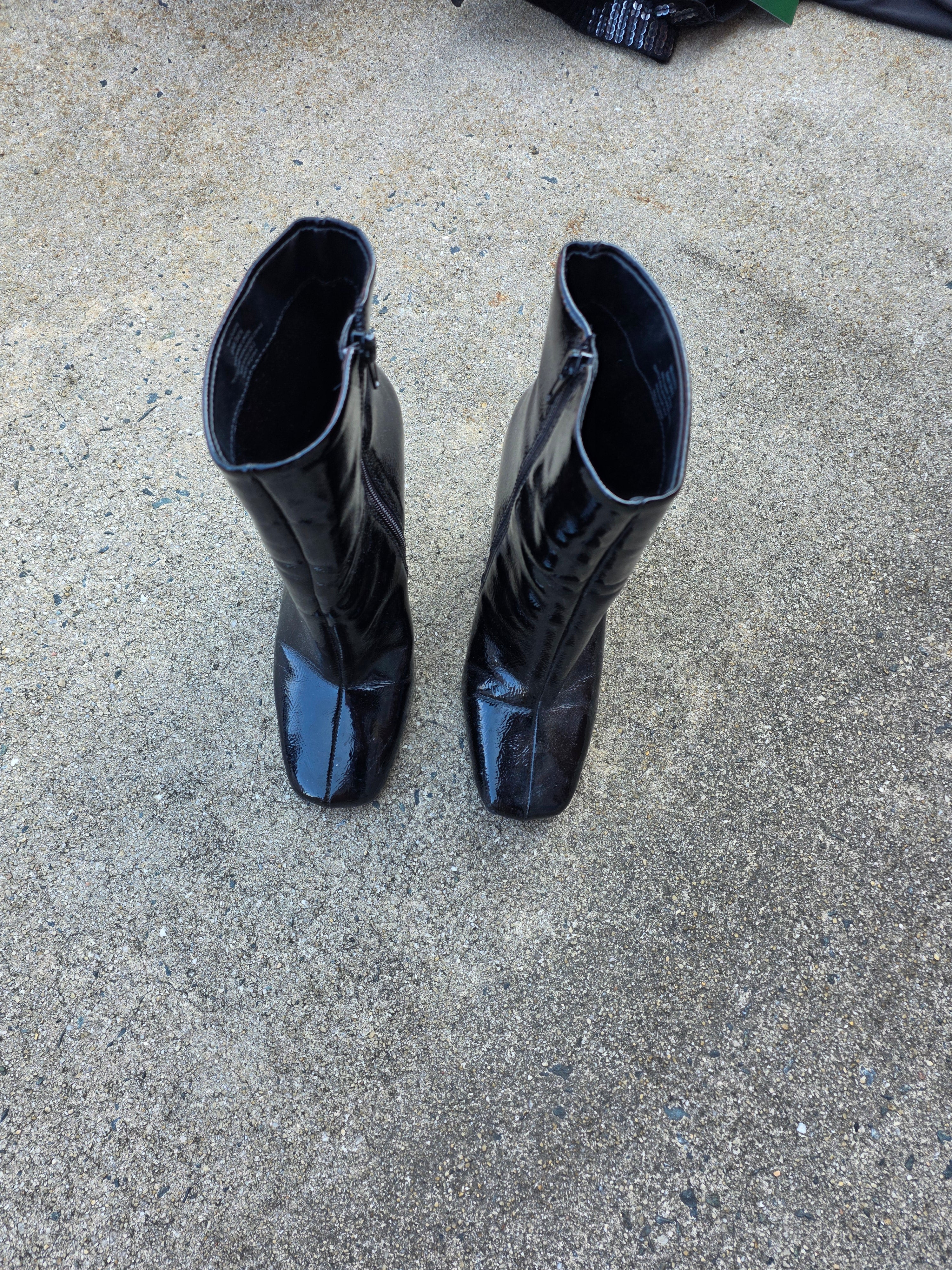 black mix no 9 glossy booties, 6