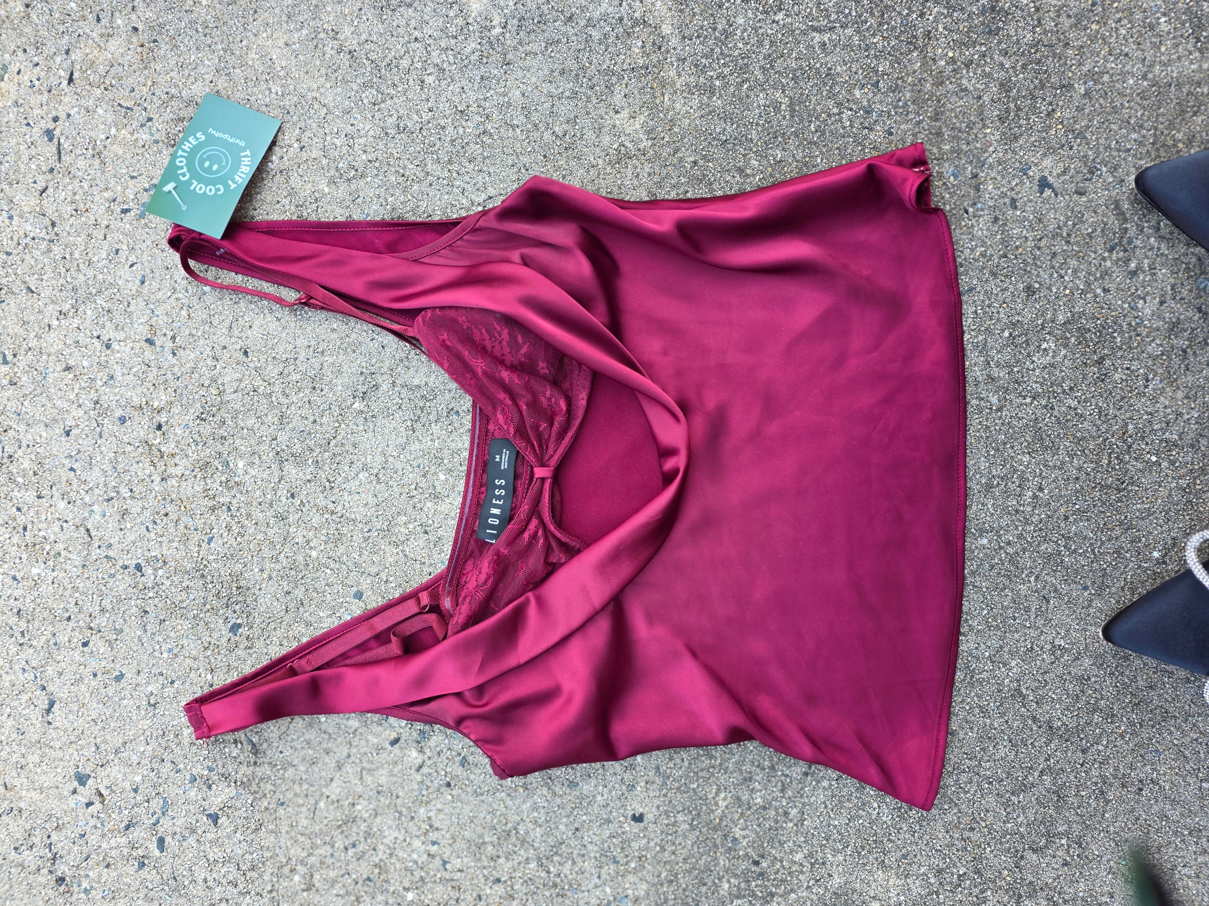 red lioness silky lace bralette tank, m