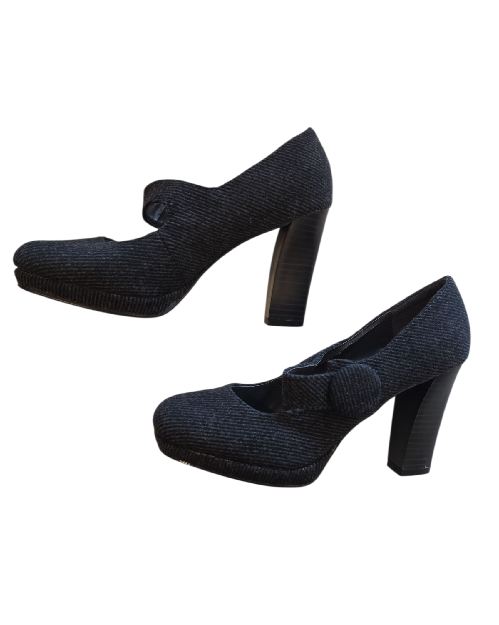 Gray Ann marino Knit mary jane heels, 6.5