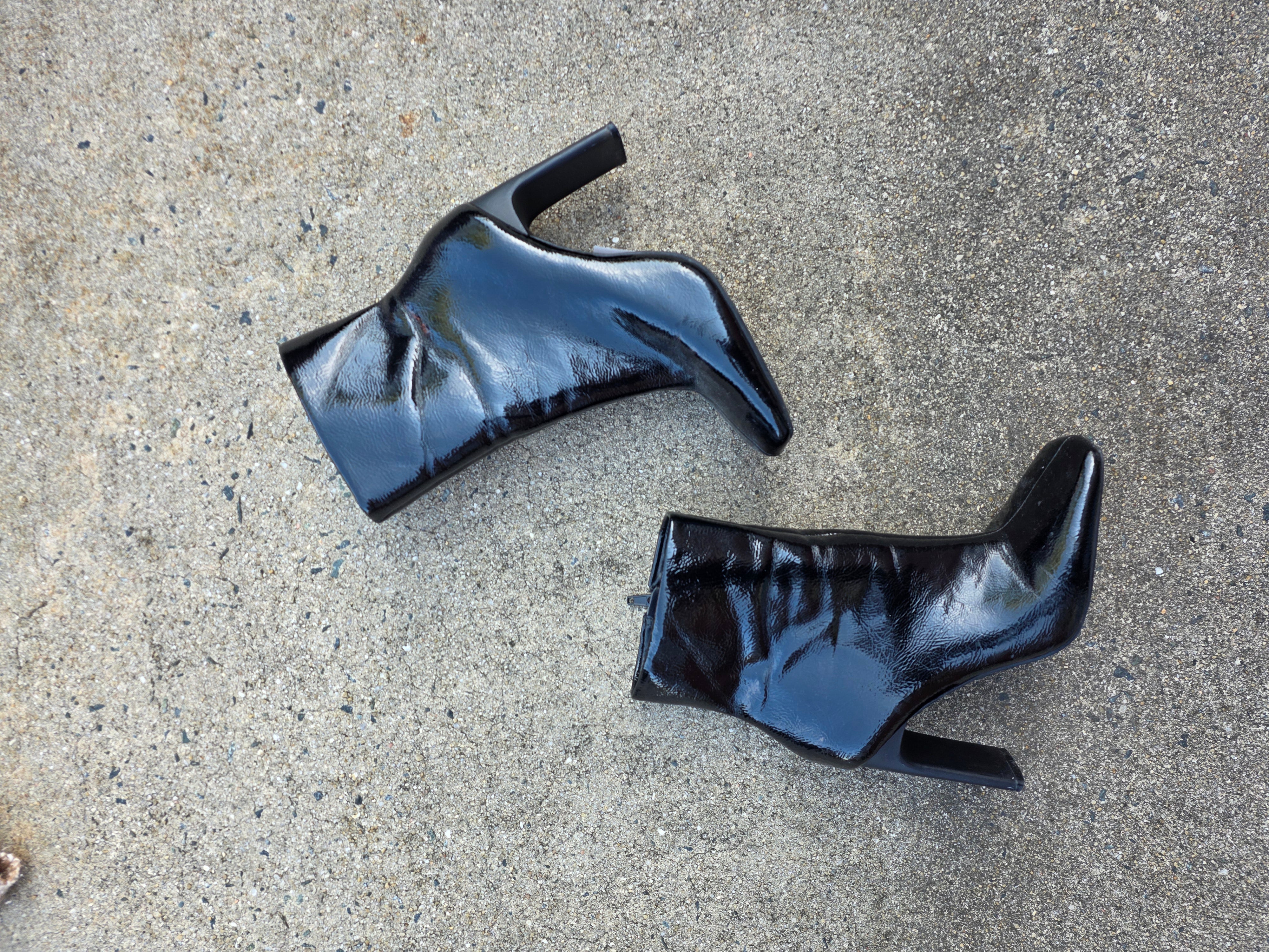 black mix no 9 glossy booties, 6